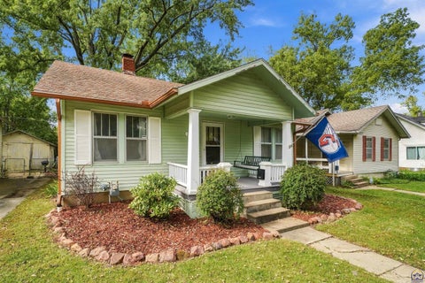Tiny photo for 1511 SW Collins Ave, Topeka, KS 66604 (MLS # 247124)