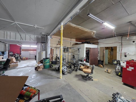 Tiny photo for 24 E 7th Ave #22 E 7th Ave, Emporia, KS 66801 (MLS # 244719)