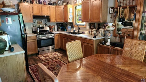 Tiny photo for 603 5th St Dr, Hoyt, KS 66440 (MLS # 246287)