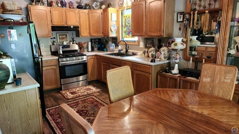 Tiny photo for 603 5th St Dr, Hoyt, KS 66440 (MLS # 246287)