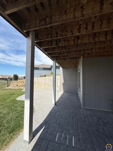 Tiny photo for 2615 Twin Lakes Dr, Emporia, KS 66801 (MLS # 246146)