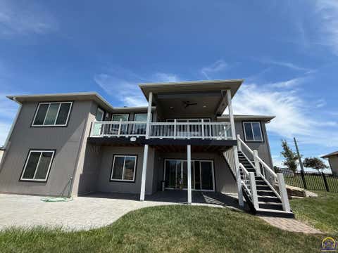Tiny photo for 2615 Twin Lakes Dr, Emporia, KS 66801 (MLS # 246146)