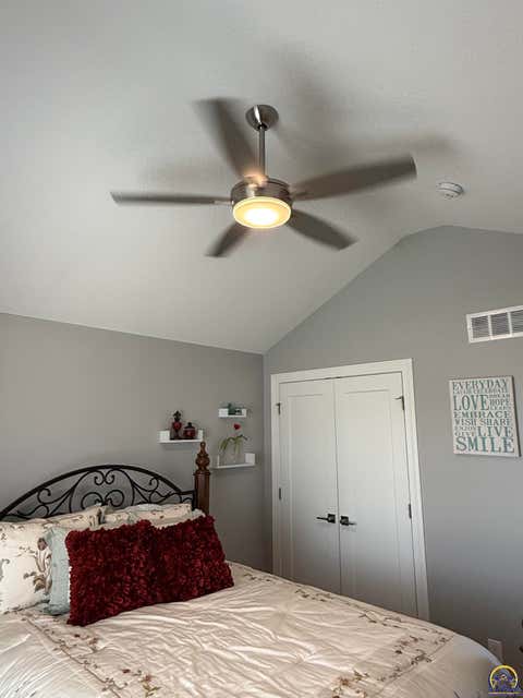 Tiny photo for 2615 Twin Lakes Dr, Emporia, KS 66801 (MLS # 246146)