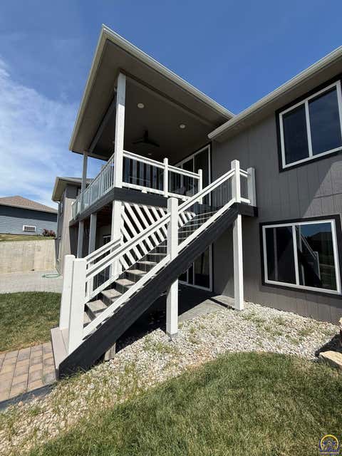 Tiny photo for 2615 Twin Lakes Dr, Emporia, KS 66801 (MLS # 246146)