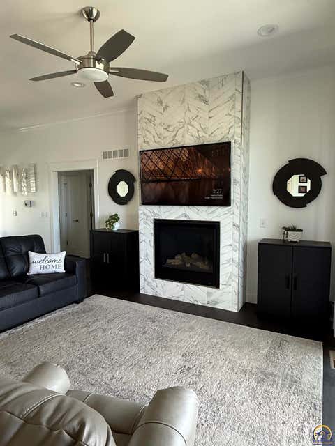 Tiny photo for 2615 Twin Lakes Dr, Emporia, KS 66801 (MLS # 246146)