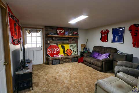 Tiny photo for 2101 Canterbury Rd, Emporia, KS 66801 (MLS # 243915)