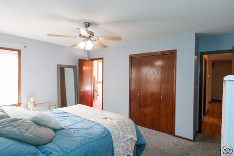 Tiny photo for 2101 Canterbury Rd, Emporia, KS 66801 (MLS # 243915)