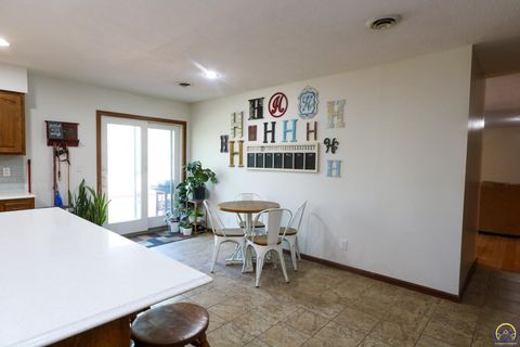 Tiny photo for 2101 Canterbury Rd, Emporia, KS 66801 (MLS # 243915)
