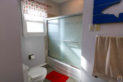 Tiny photo for 2101 Canterbury Rd, Emporia, KS 66801 (MLS # 243915)