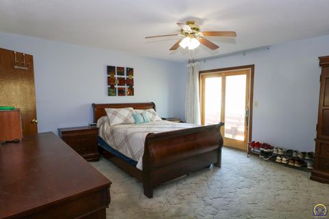 Tiny photo for 2101 Canterbury Rd, Emporia, KS 66801 (MLS # 243915)
