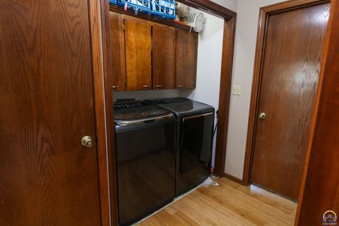 Tiny photo for 2101 Canterbury Rd, Emporia, KS 66801 (MLS # 243915)