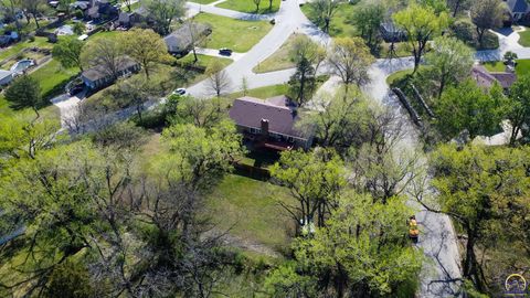Tiny photo for 2101 Canterbury Rd, Emporia, KS 66801 (MLS # 243915)