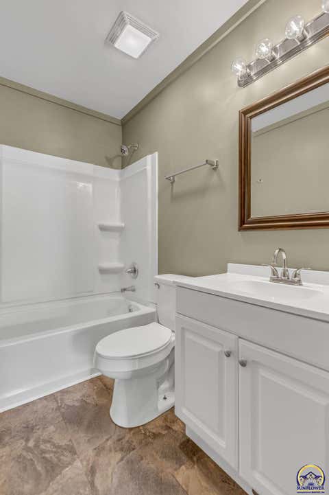 Tiny photo for 409 SW Franklin Ave, Topeka, KS 66606 (MLS # 244740)