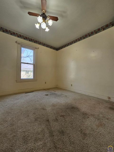 Tiny photo for 221 E Lincoln St, Madison, KS 66860 (MLS # 243813)