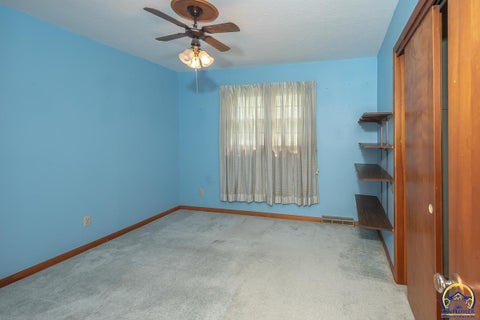 Tiny photo for 602 Warren St, Oskaloosa, KS 66066 (MLS # 246646)