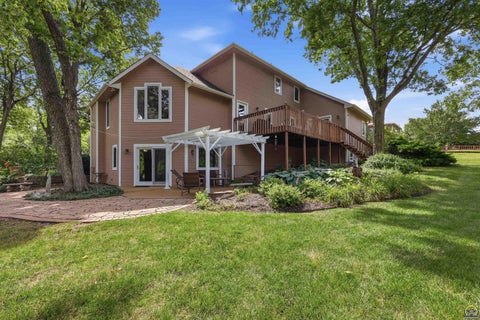 Tiny photo for 2315 SE Cuvier St, Tecumseh, KS 66542 (MLS # 245720)
