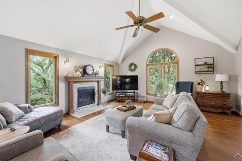 Tiny photo for 2315 SE Cuvier St, Tecumseh, KS 66542 (MLS # 245720)