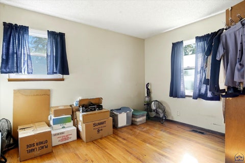 Tiny photo for 3112 SE Wisconsin Ave, Topeka, KS 66605 (MLS # 246844)