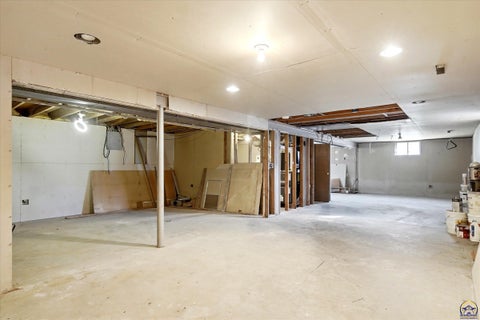 Tiny photo for 3112 SE Wisconsin Ave, Topeka, KS 66605 (MLS # 246844)