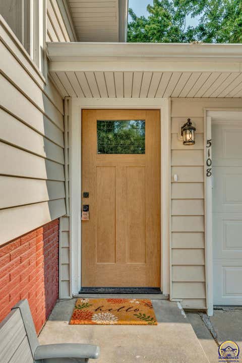 Tiny photo for 5108 SW 33rd St, Topeka, KS 66614 (MLS # 245912)