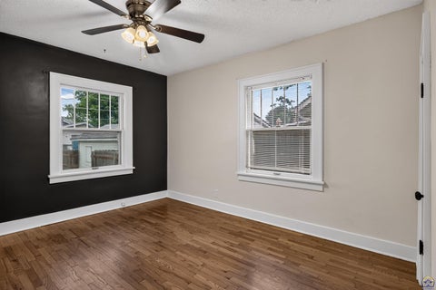 Tiny photo for 1339 SW High Ave, Topeka, KS 66604 (MLS # 245288)