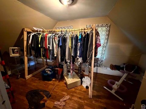 Tiny photo for 1415 SE 25th St, Topeka, KS 66605 (MLS # 246306)