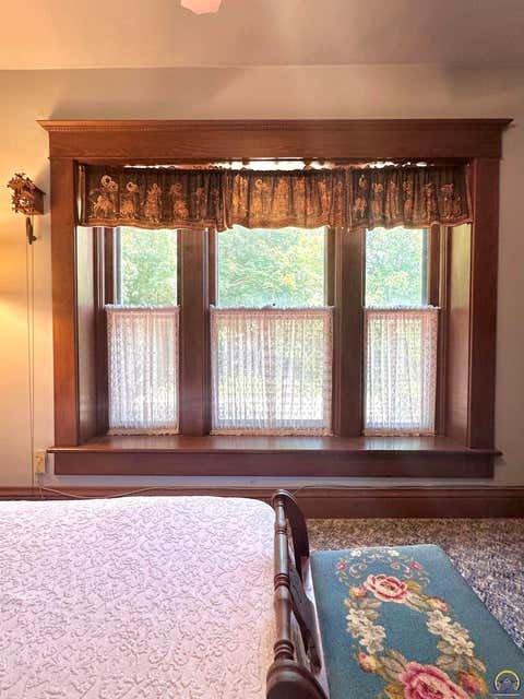 Tiny photo for 605 N Columbia St, Council Grove, KS 66846 (MLS # 245015)