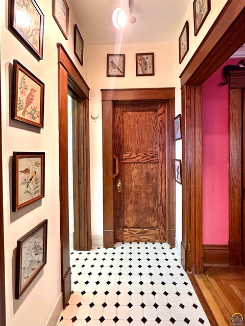 Tiny photo for 605 N Columbia St, Council Grove, KS 66846 (MLS # 245015)