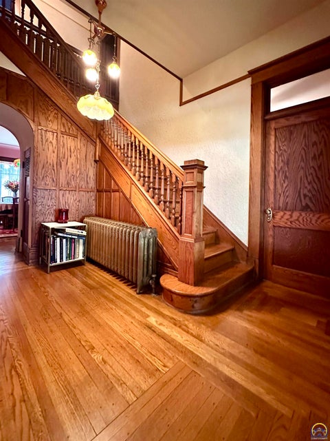 Tiny photo for 605 N Columbia St, Council Grove, KS 66846 (MLS # 245015)