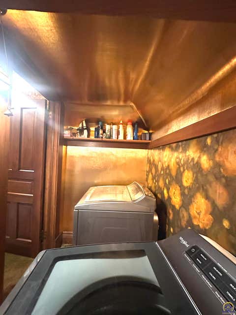 Tiny photo for 605 N Columbia St, Council Grove, KS 66846 (MLS # 245015)