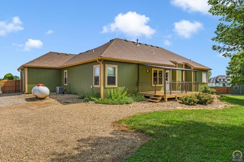 Tiny photo for 9828 Greenview Dr, Meriden, KS 66512 (MLS # 246153)