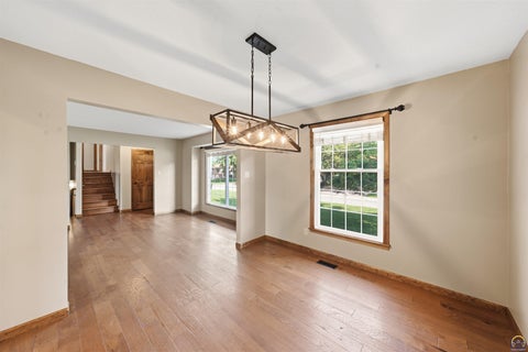 Tiny photo for 4025 SE 34th Ter, Topeka, KS 66605 (MLS # 245874)