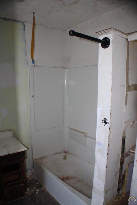 Tiny photo for 217 SW Tyler St, Topeka, KS 66603 (MLS # 243635)