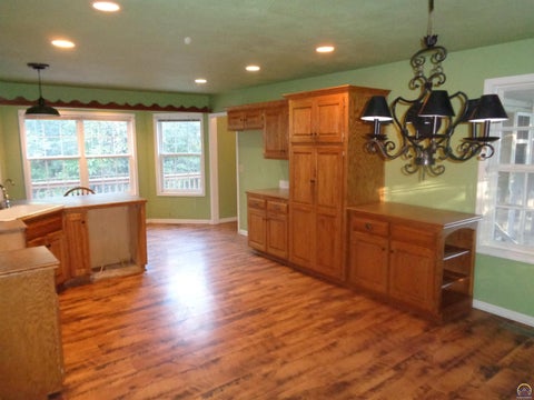 Tiny photo for 8885 Park Dr, Ozawkie, KS 66070 (MLS # 246936)