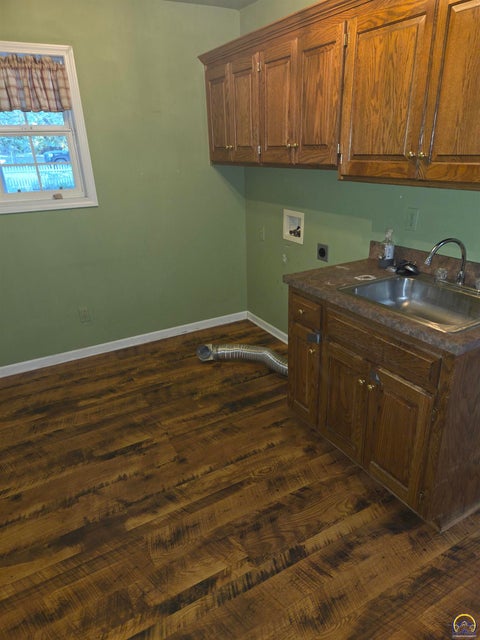 Tiny photo for 8885 Park Dr, Ozawkie, KS 66070 (MLS # 246936)