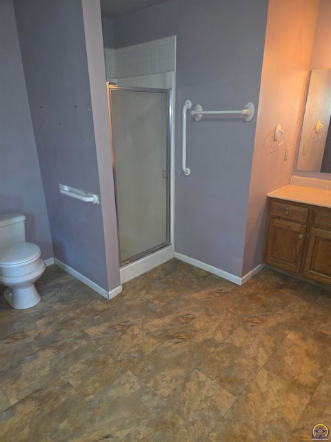 Tiny photo for 8885 Park Dr, Ozawkie, KS 66070 (MLS # 246936)