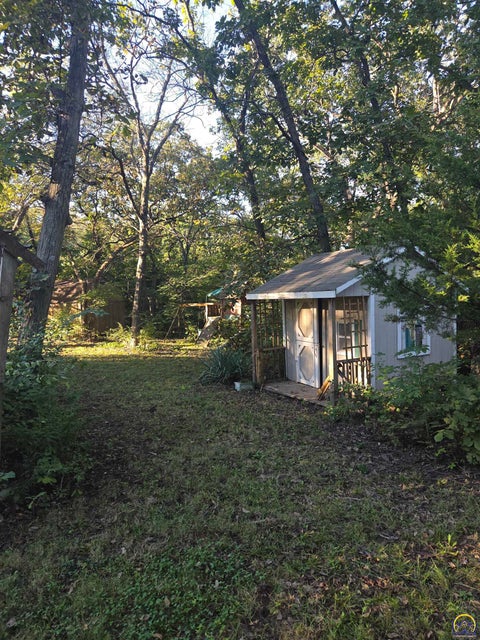 Tiny photo for 8885 Park Dr, Ozawkie, KS 66070 (MLS # 246936)