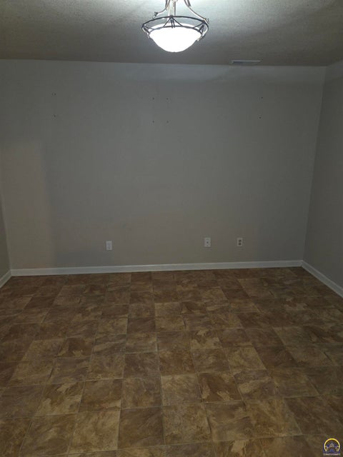 Tiny photo for 8885 Park Dr, Ozawkie, KS 66070 (MLS # 246936)