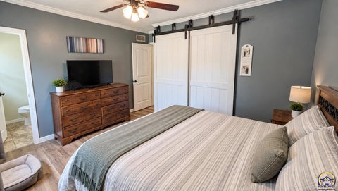 Tiny photo for 400 W 7th St, Lebo, KS 66856 (MLS # 246607)