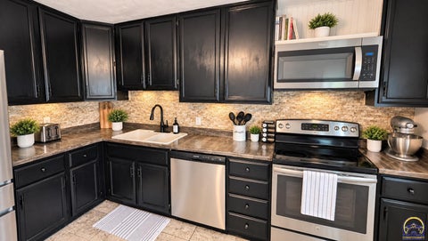 Tiny photo for 400 W 7th St, Lebo, KS 66856 (MLS # 246607)