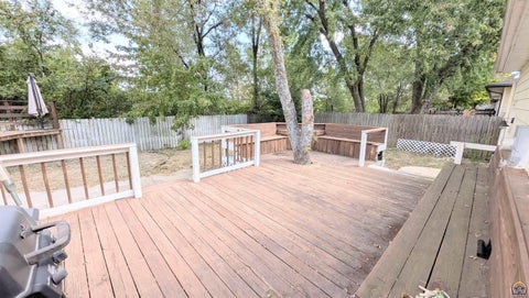 Tiny photo for 400 W 7th St, Lebo, KS 66856 (MLS # 246607)