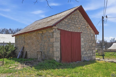 Tiny photo for 22507 Hessdale Rd, Alma, KS 66507 (MLS # 244021)