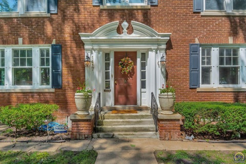 Tiny photo for 1417 SW College Ave, Topeka, KS 66604 (MLS # 245002)