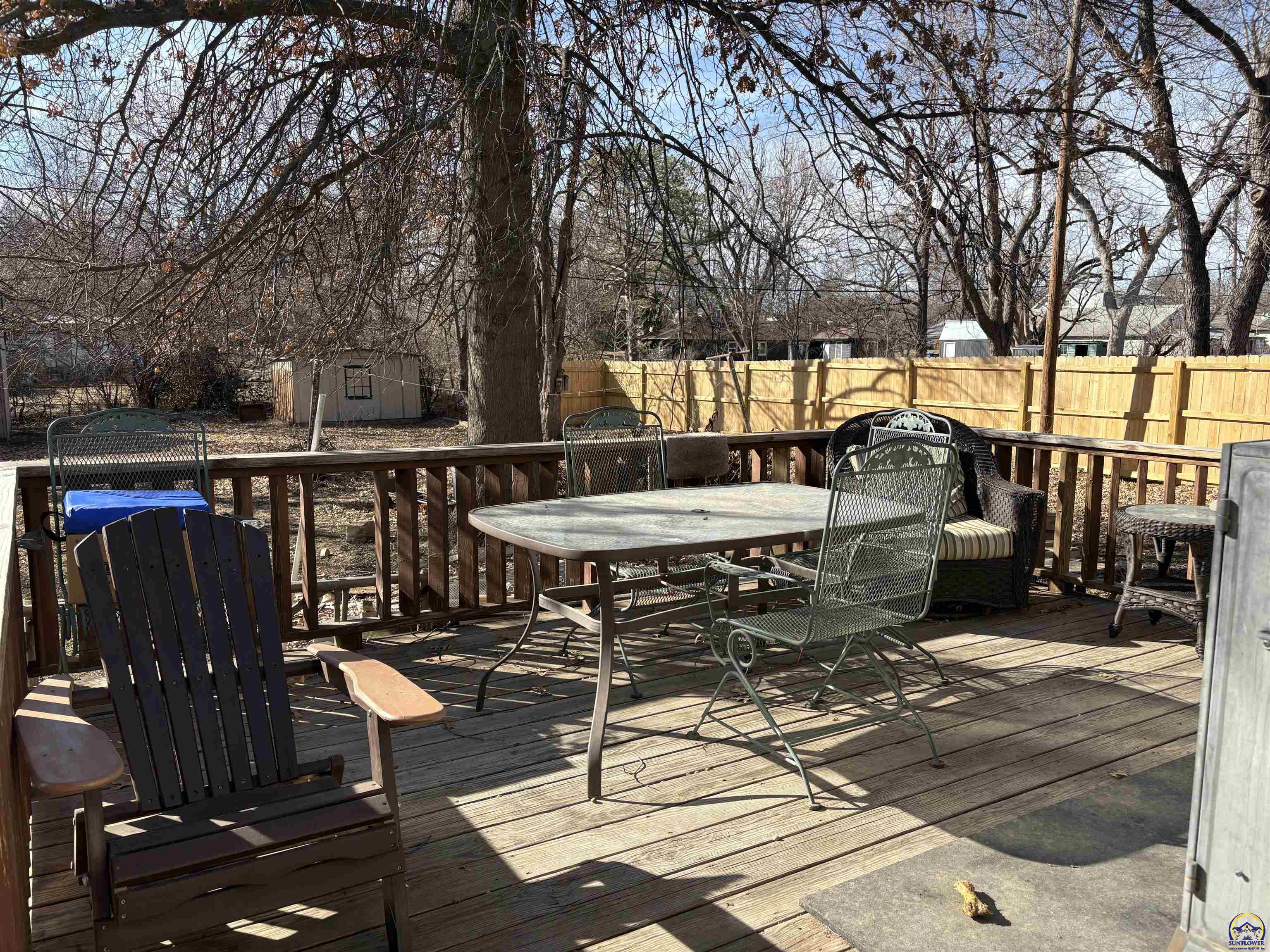 Topeka, Kansas 66614, United States, 2 Bedrooms Bedrooms, ,1 BathroomBathrooms,Residential,Pending,79283