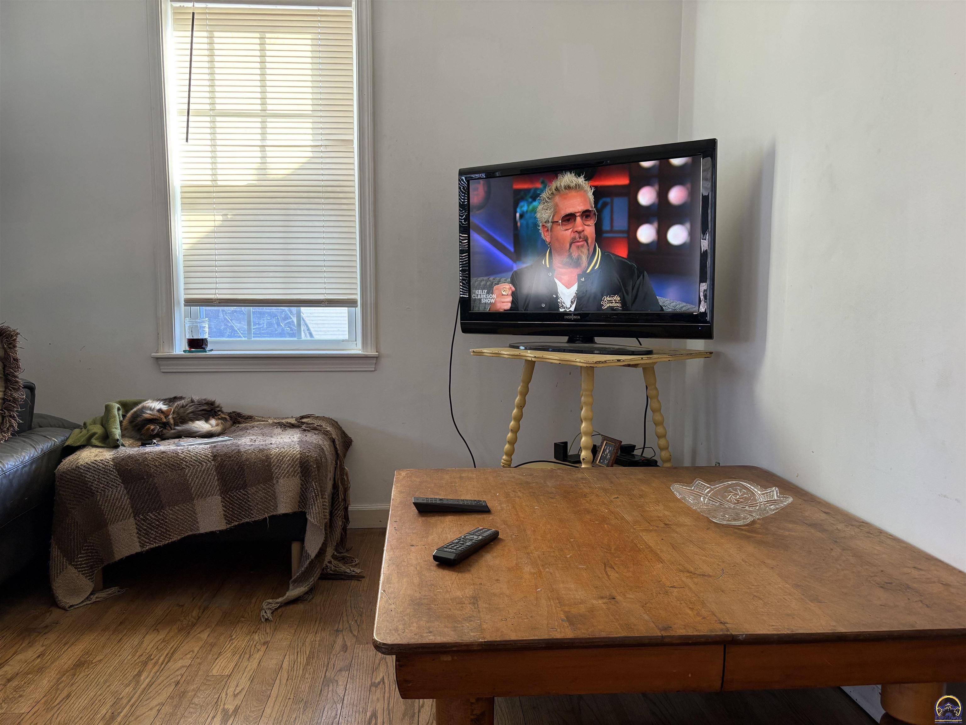 Topeka, Kansas 66614, United States, 2 Bedrooms Bedrooms, ,1 BathroomBathrooms,Residential,Pending,79283