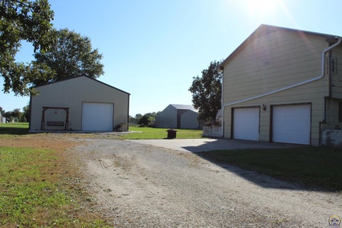Tiny photo for 1525 E St, Osage City, KS 66523 (MLS # 247150)