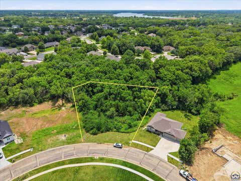 Tiny photo for 3301 SE 23rd St, Topeka, KS 66605 (MLS # 245452)