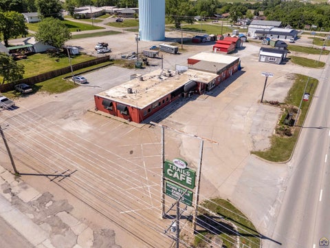 Tiny photo for 601 Arizona Ave, Holton, KS 66436 (MLS # 246272)