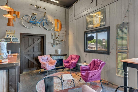 Tiny photo for 601 Arizona Ave, Holton, KS 66436 (MLS # 246272)