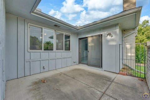 Tiny photo for 3563 SW Cambridge Ave, Topeka, KS 66614 (MLS # 245836)